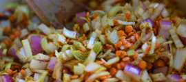 Red-lentil-curry-with-leeks-and-tofu