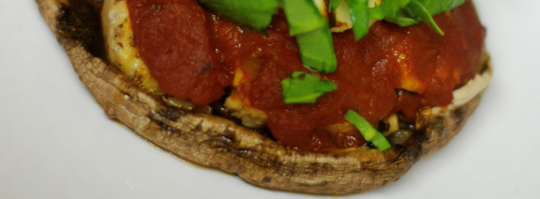 Chicken & Feta Stuffed Portobellos with Classic Tomato Sauce & Spinach – $1.87